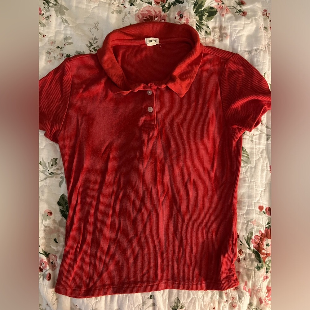 garage red cropped button tee xxs